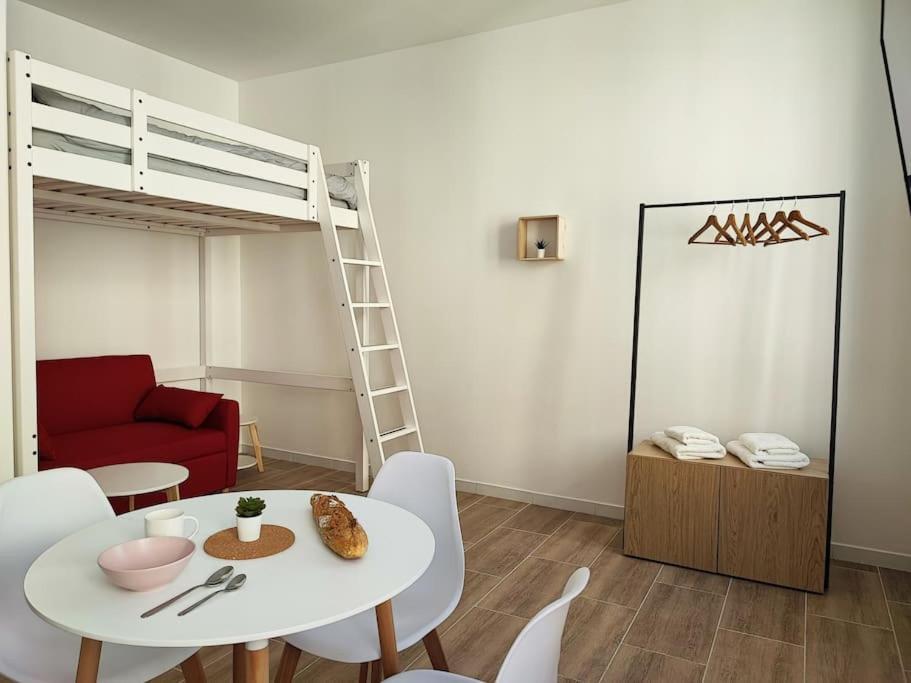 Apartment Escale Entre Cite Et Bastide Clim Wifi Smart Tv